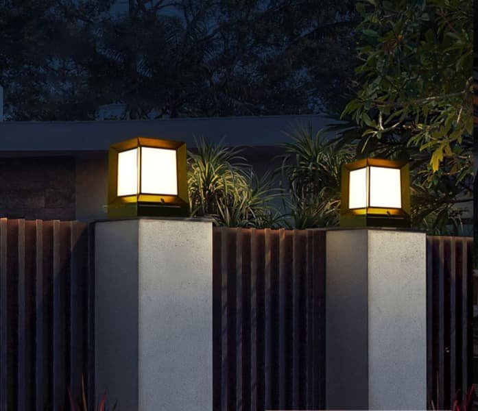 solar pillar lights blog image 02